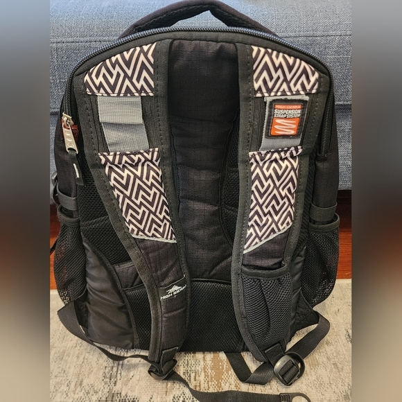 High Sierra Black and Gray Women\'s Backpack main image 7
